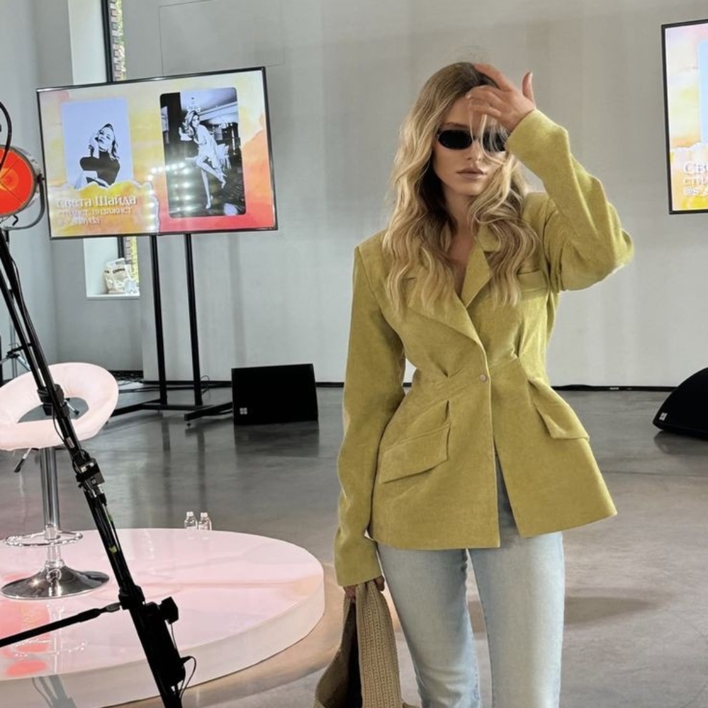 🥳Fashion Feed!🎉 Share Hosts! Comment for HP!🪩 4/28-5/4✨ - Picture 2 of 7